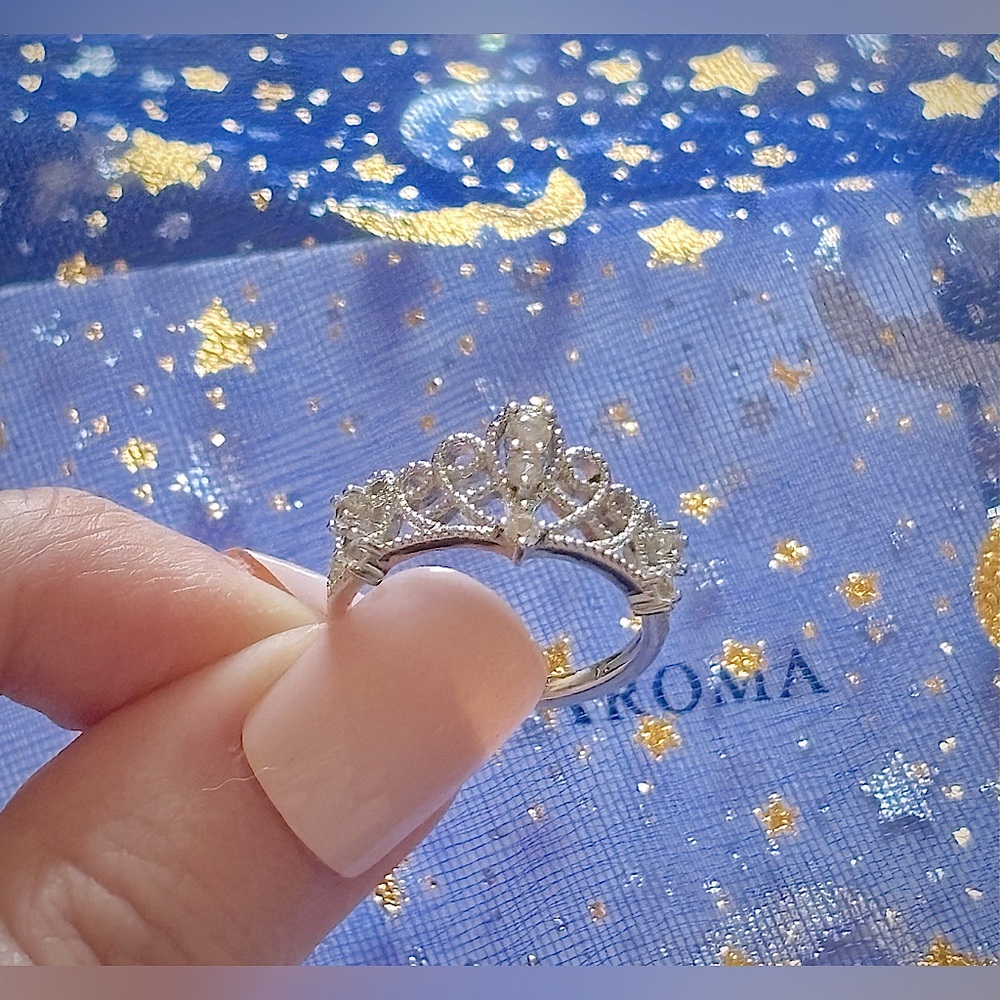 Charmed Aroma-Sterling Silver 925 Princes Tiara-   Ring-Size 6-NWOT